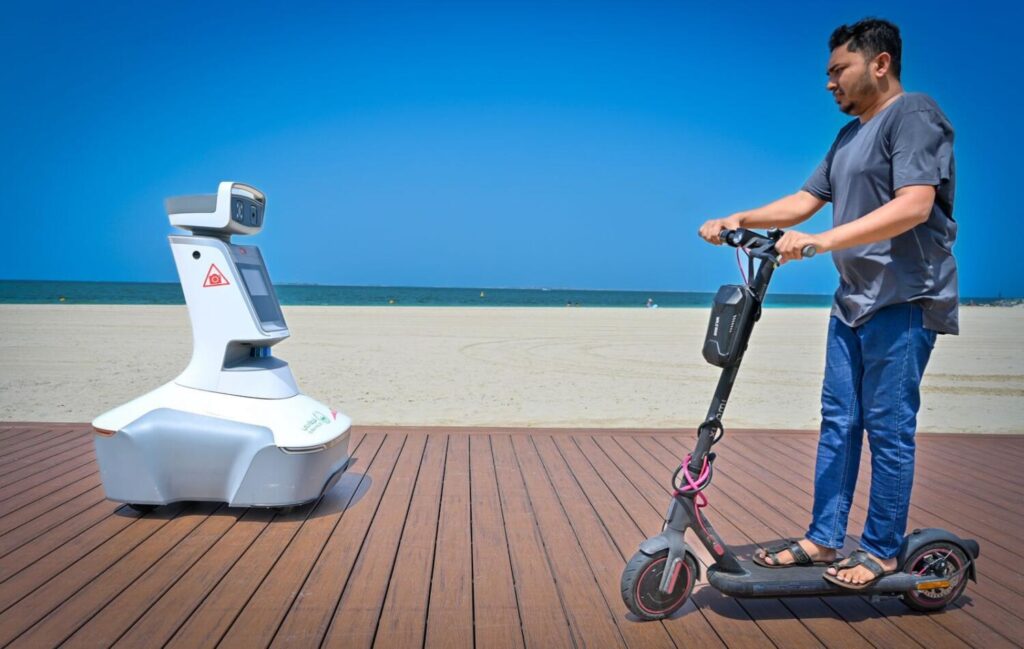 How Dubai Police Are Using Artificial Intelligence to Make the City Friendly, Safe & Secure?